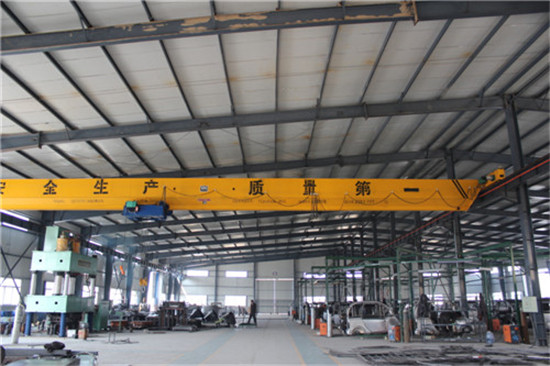 新能源電動(dòng)車(chē)廠(chǎng)房場(chǎng)景